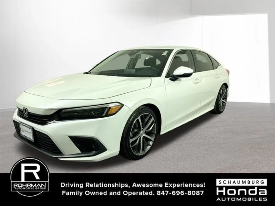 2022 Honda Civic Touring photo 1