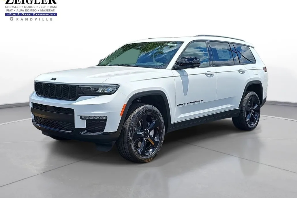 2025 Jeep Grand Cherokee Limited Sport photo 1