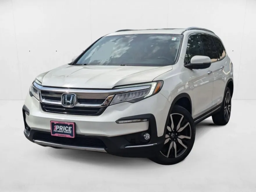 2019 Honda Pilot Touring photo 1