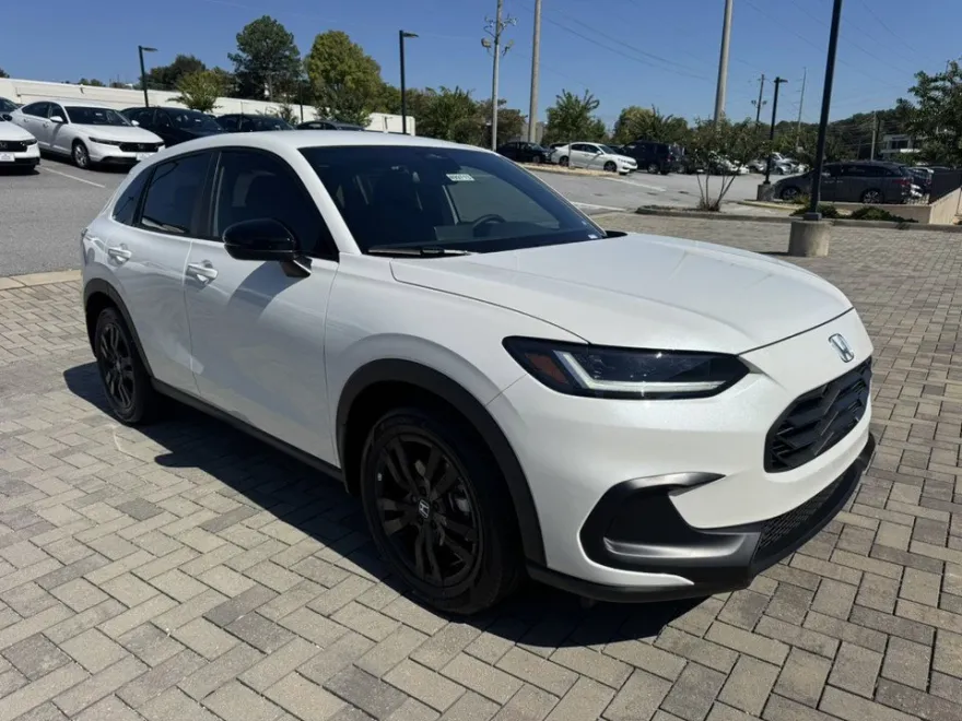 2026 Honda HR-V Sport photo 1
