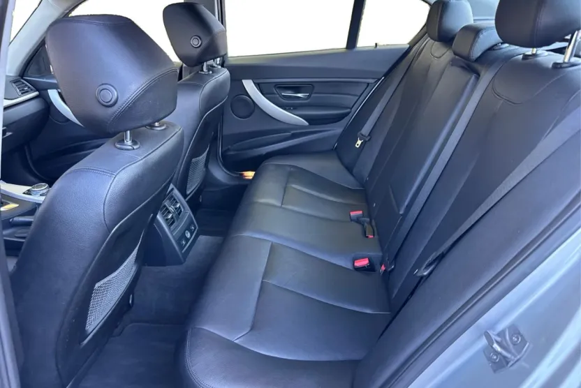 2015 Bmw 320i xDrive Sedan photo 1