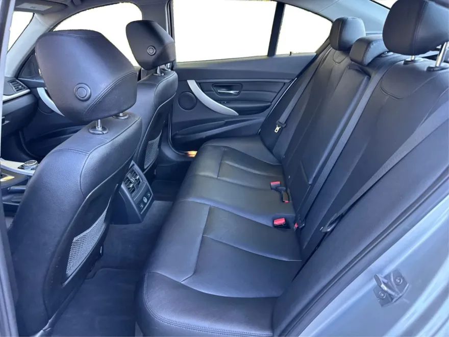 2015 Bmw 320i xDrive Sedan photo 1