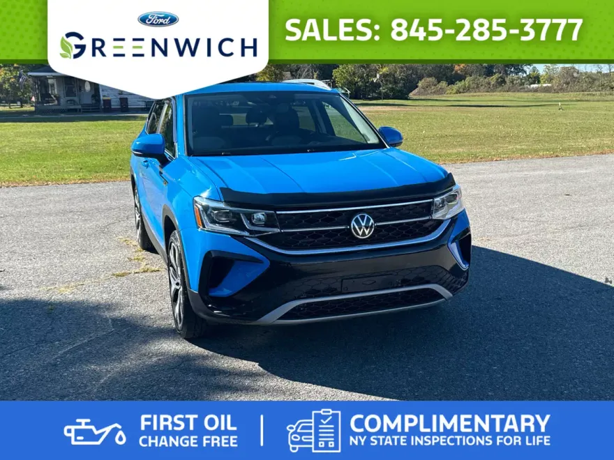 2022 Volkswagen Taos SEL photo 1
