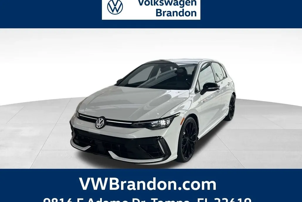 2025 Volkswagen Golf R photo 1