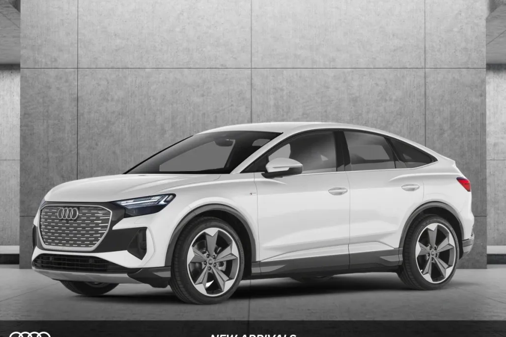 2023 Audi Q4 40 E-tron Premium Plus photo 1