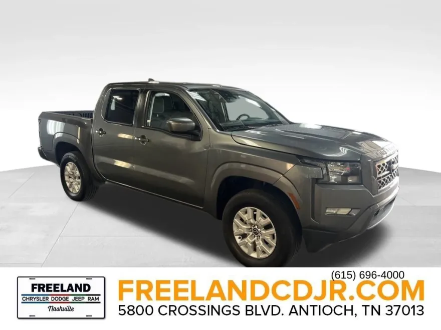 2024 Nissan Frontier SV photo 1