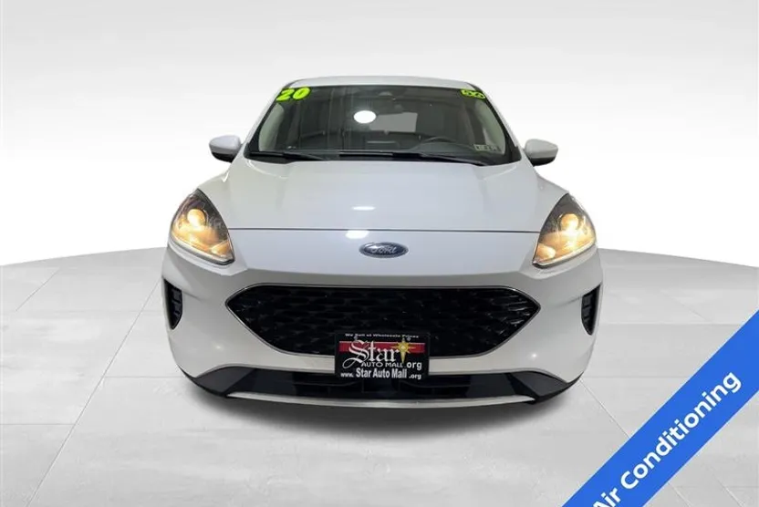 2020 Ford Escape SE photo 1