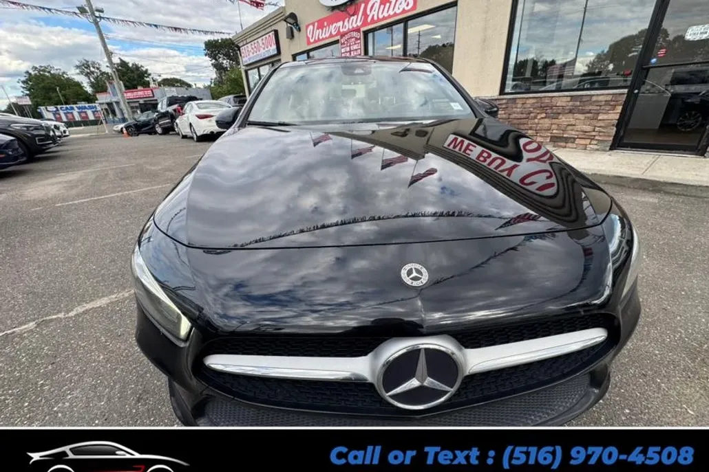2022 Mercedes Benz A 220 photo 1