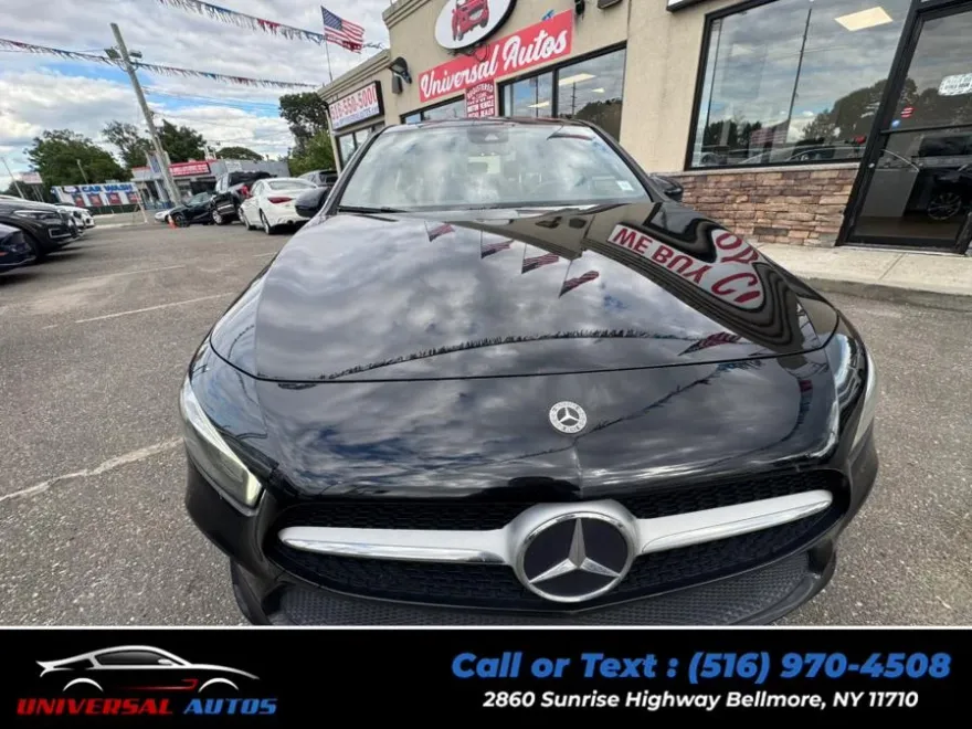 2022 Mercedes Benz A 220 photo 1