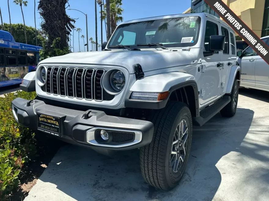 2025 Jeep Wrangler Sahara photo 1