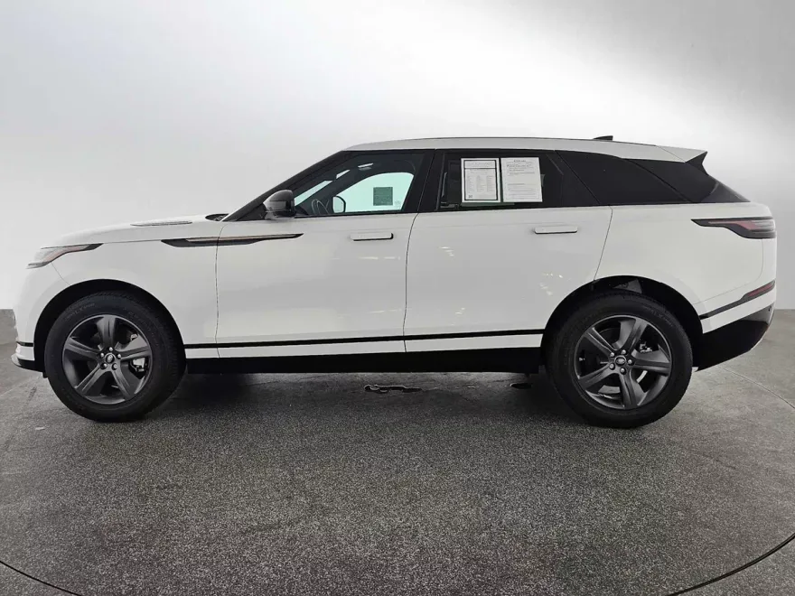 2025 Land Rover Range Rover Velar SE photo 1