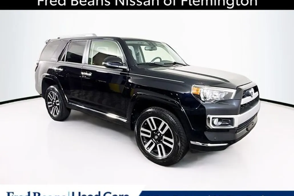 2018 Toyota 4Runner Limited photo 1