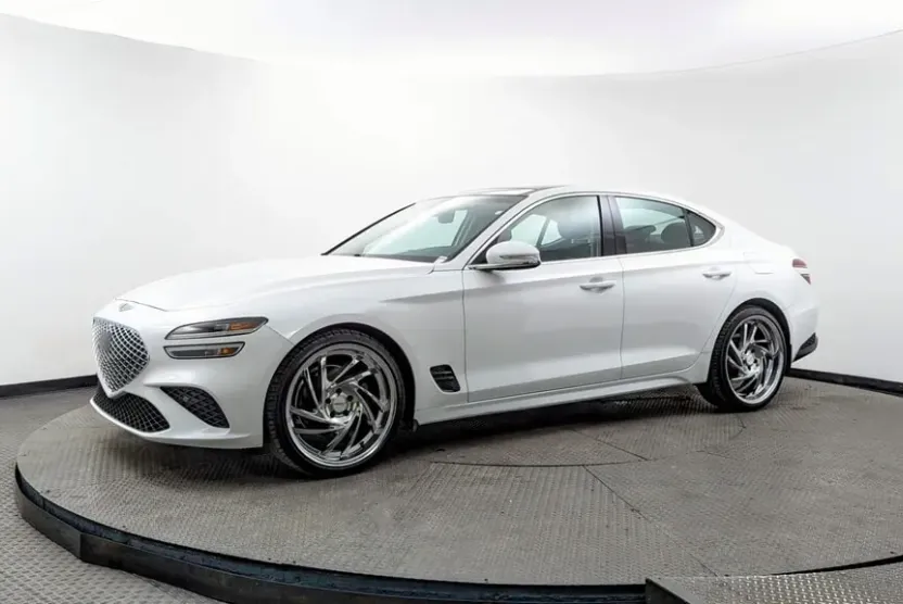 2022 Genesis G70 2.0T photo 1