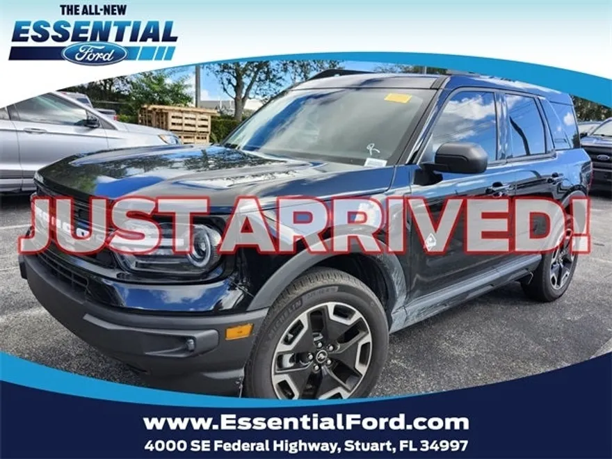 2023 Ford Bronco Sport Outer Banks photo 1