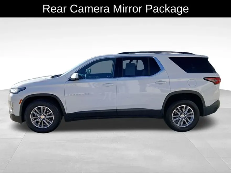 2023 Chevrolet Traverse Cloth photo 1