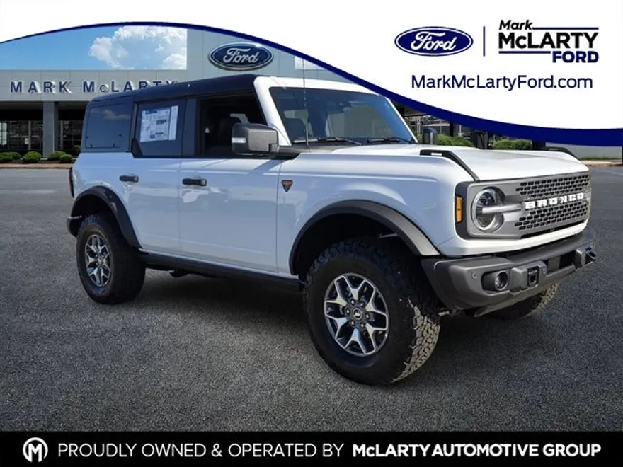 2025 Ford Bronco Badlands photo 1