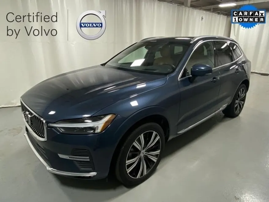2022 Volvo XC60 Inscription photo 1