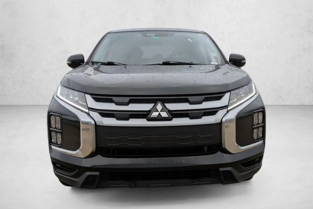 2021 Mitsubishi Outlander Sport LE photo 1