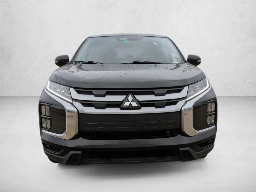 2021 Mitsubishi Outlander Sport LE photo 1