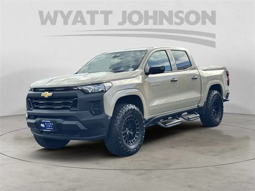 2023 Chevrolet Colorado Work Truck photo 1