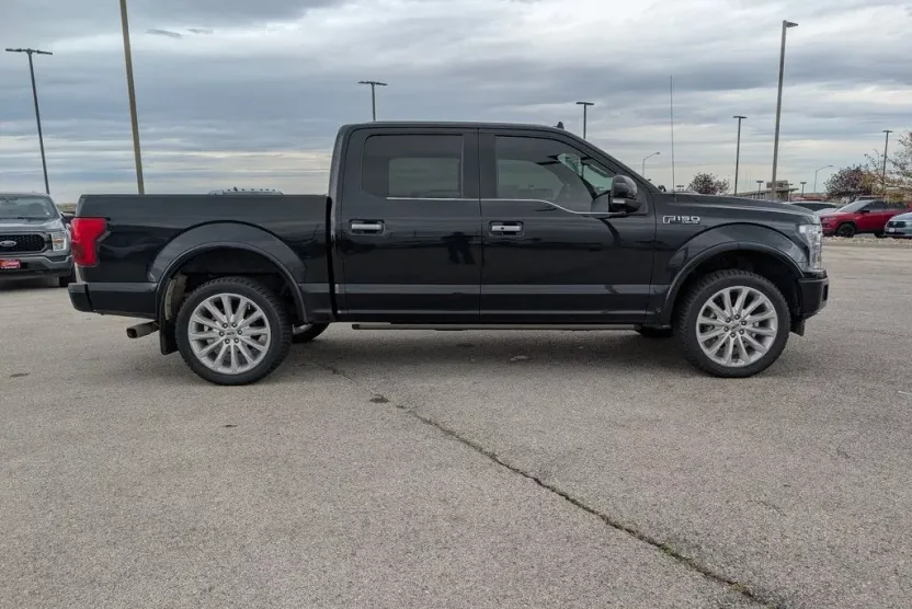 2018 Ford F-150 Limited photo 1