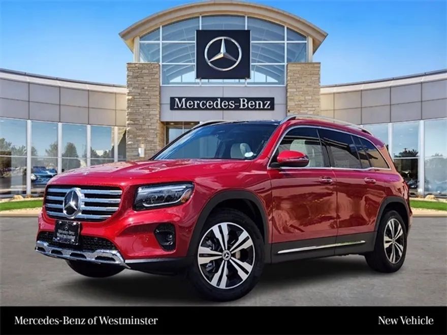 2025 Mercedes Benz GLB 250 4MATIC photo 1