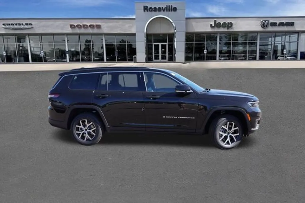2025 Jeep Grand Cherokee Limited photo 1