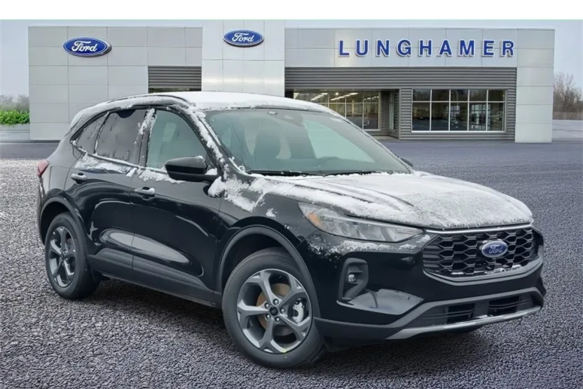 2025 Ford Escape Hybrid ST-Line Select photo 1