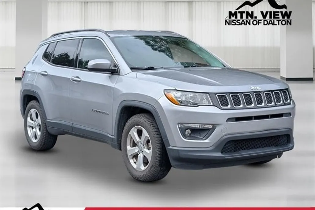 2018 Jeep Compass Latitude photo 1