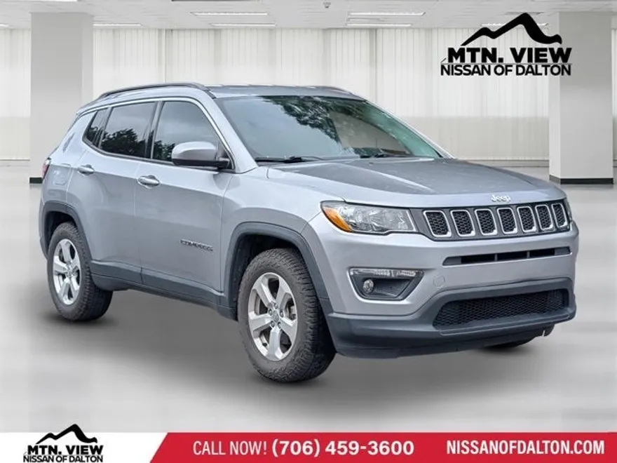 2018 Jeep Compass Latitude photo 1