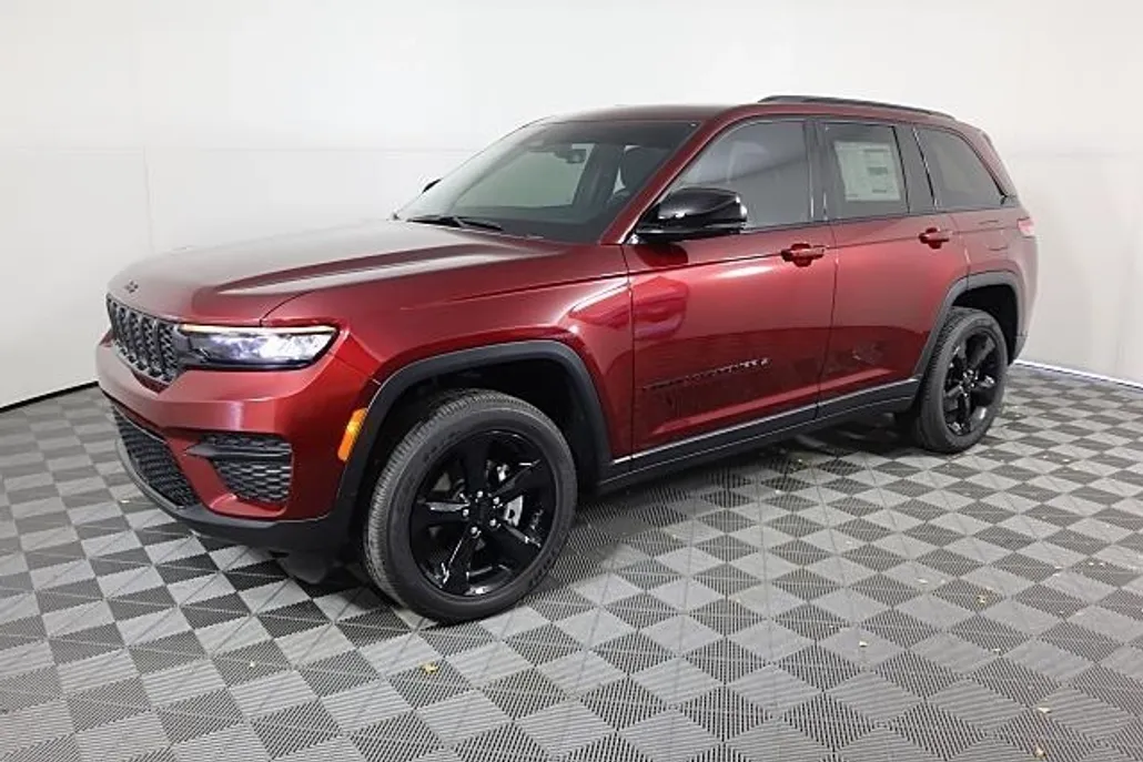 2025 Jeep Grand Cherokee Altitude X photo 1