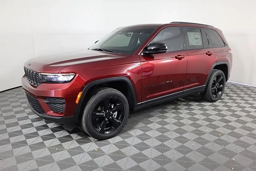 2025 Jeep Grand Cherokee Altitude X photo 1