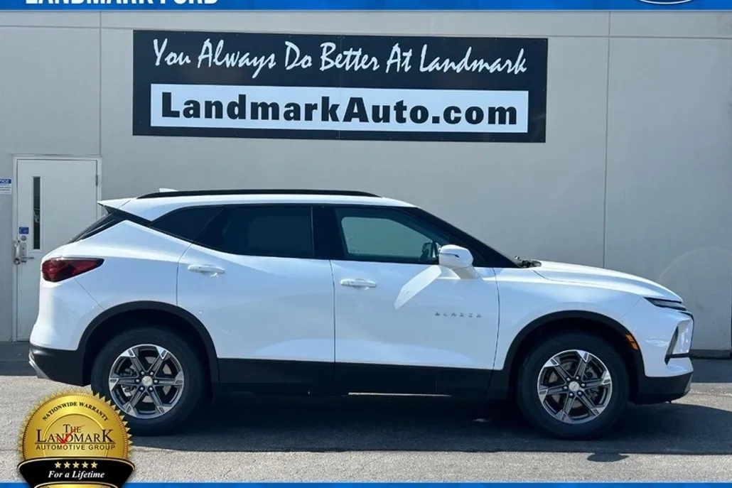 2023 Chevrolet Blazer 3LT photo 1