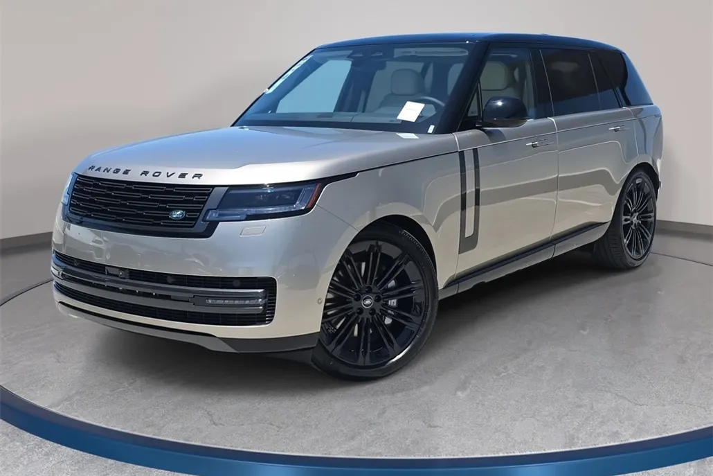 2025 Land Rover Range Rover SE photo 1