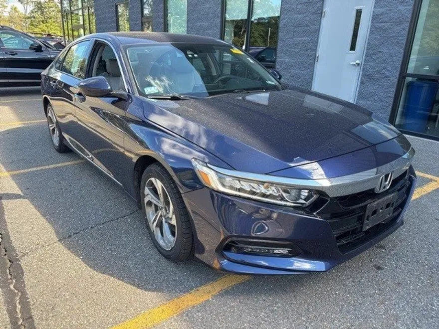 2020 Honda Accord EX photo 1