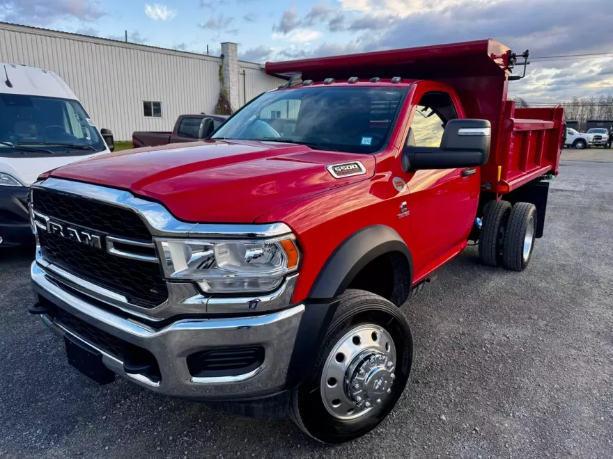 2024 Ram 5500 Tradesman photo 1