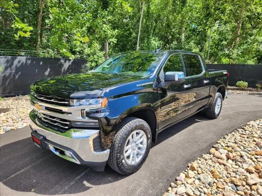 2021 Chevrolet Silverado 1500 LTZ photo 1