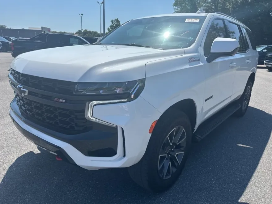 2024 Chevrolet Tahoe Z71 photo 1