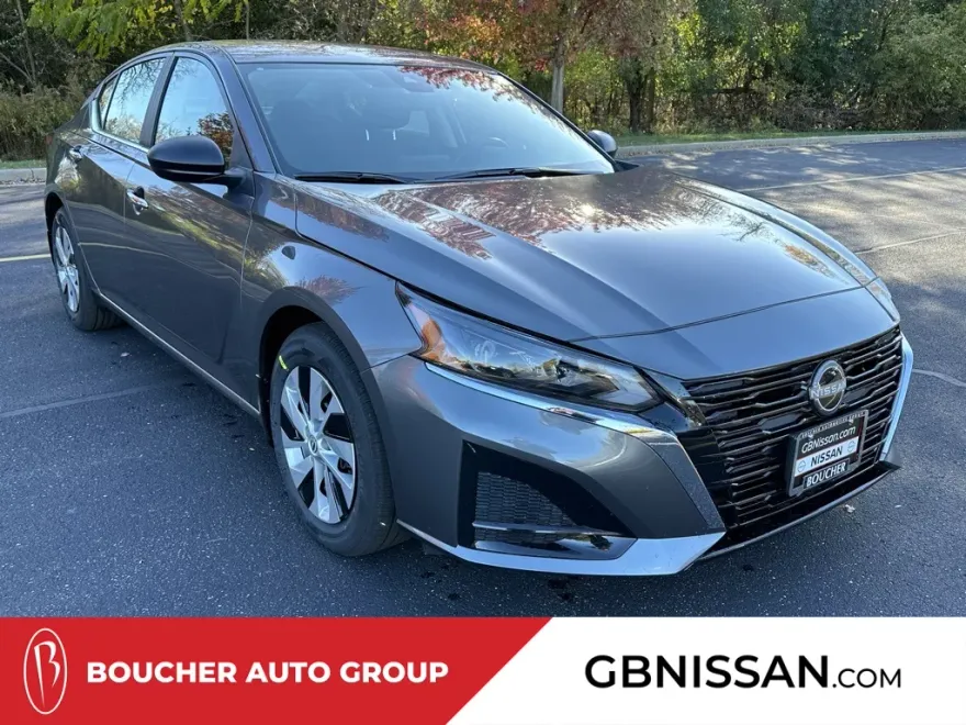 2025 Nissan Altima S photo 1