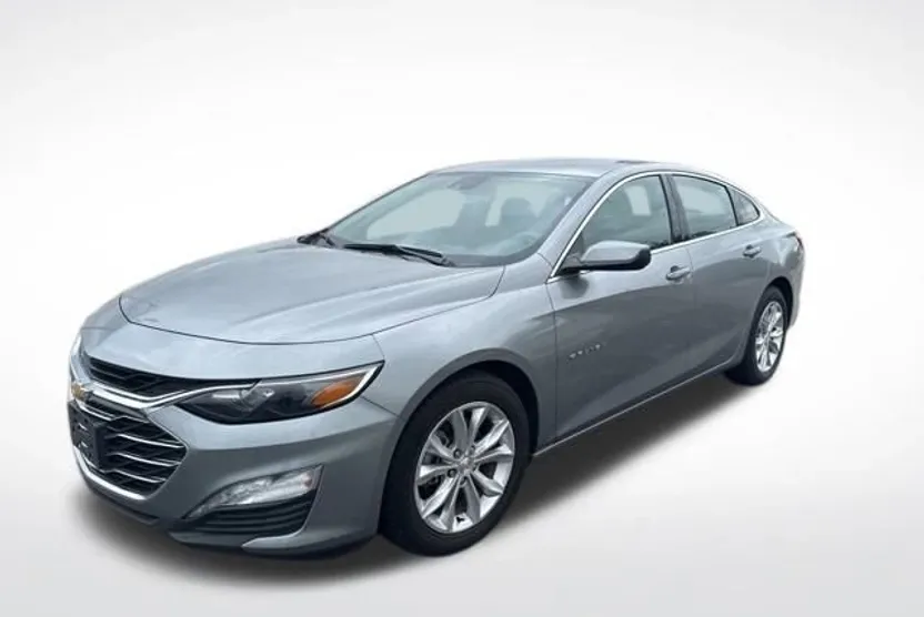 2024 Chevrolet Malibu 1LT photo 1