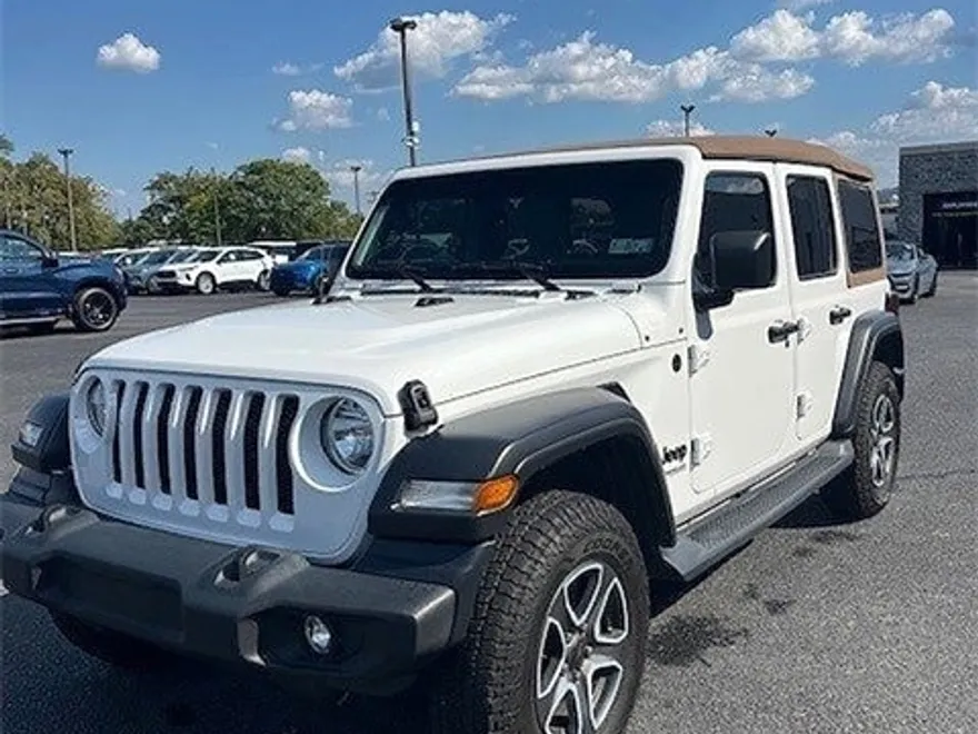 2020 Jeep Wrangler Unlimited High Altitude photo 1