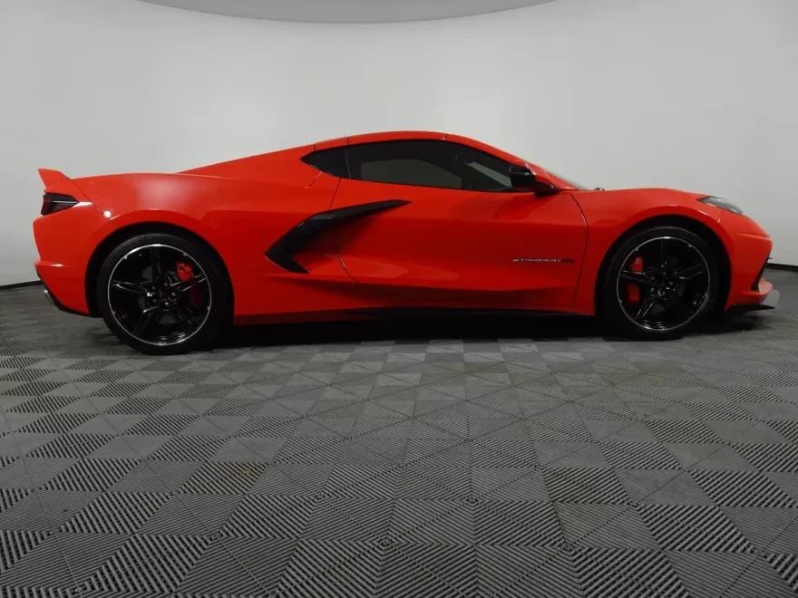2022 Chevrolet Corvette Stingray Coupe 2LT photo 1