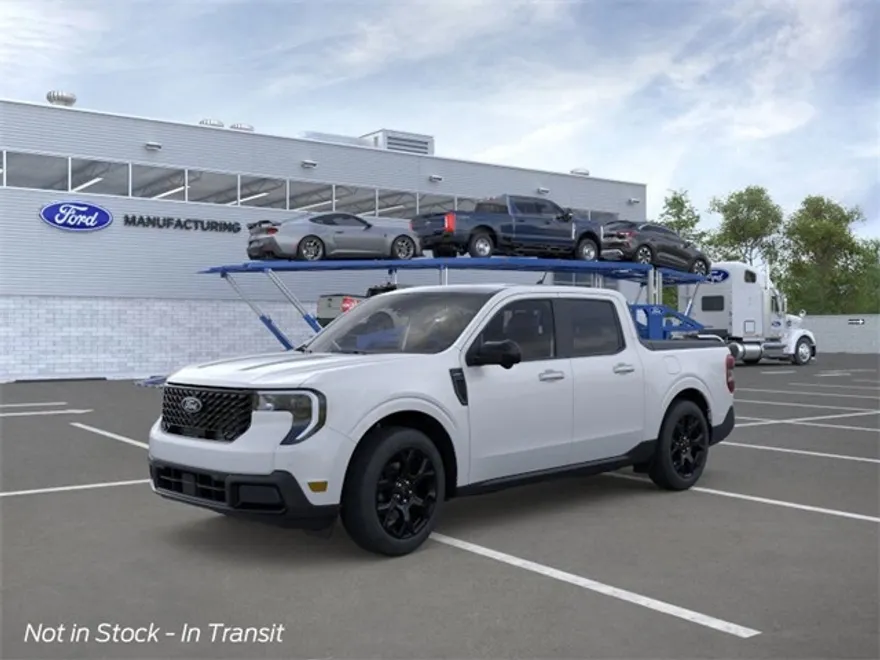 2025 Ford Maverick Lariat photo 1