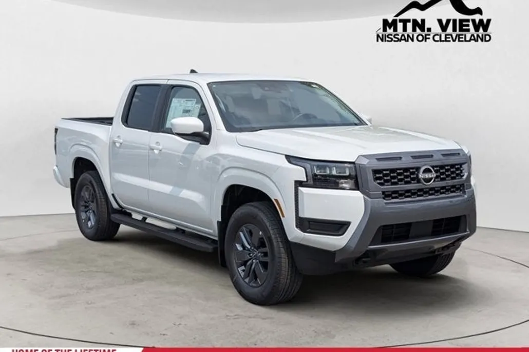2026 Nissan Frontier SV photo 1