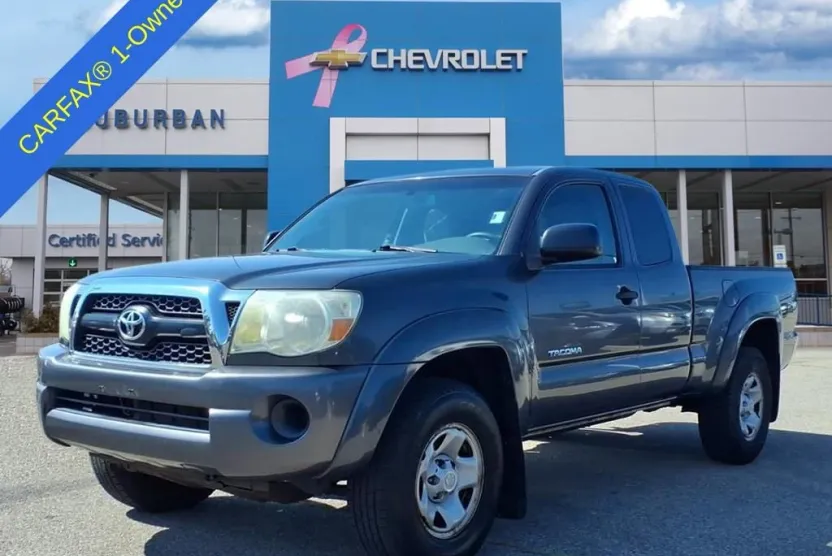 2011 Toyota Tacoma photo 1