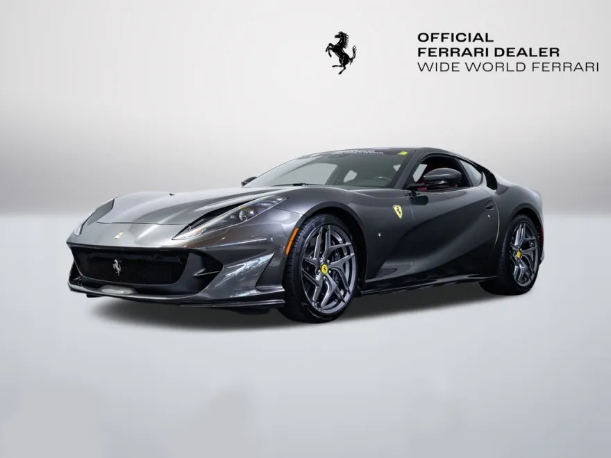 2020 Ferrari 812 Superfast Base photo 1