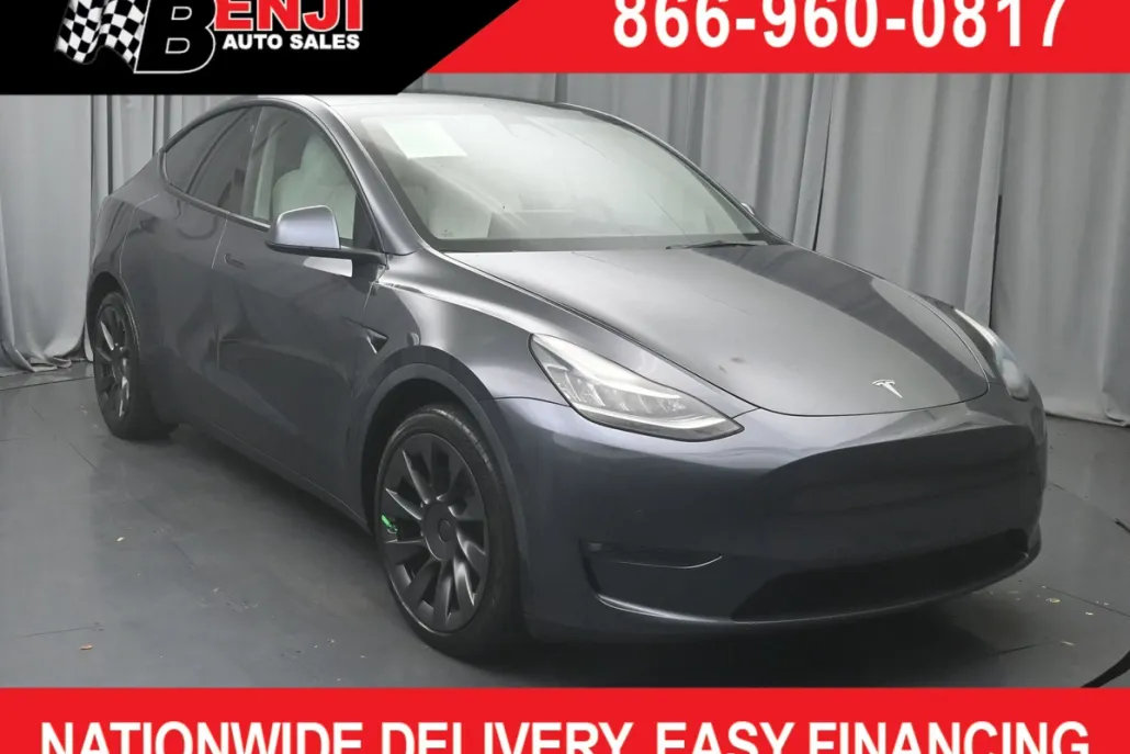 2021 Tesla Model Y Long Range photo 1