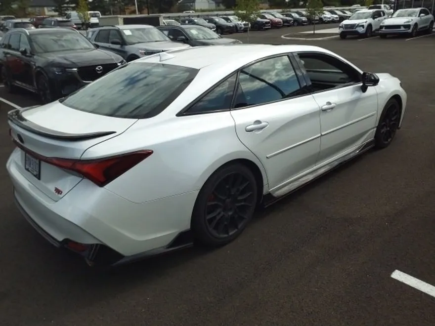 2020 Toyota Avalon TRD photo 1