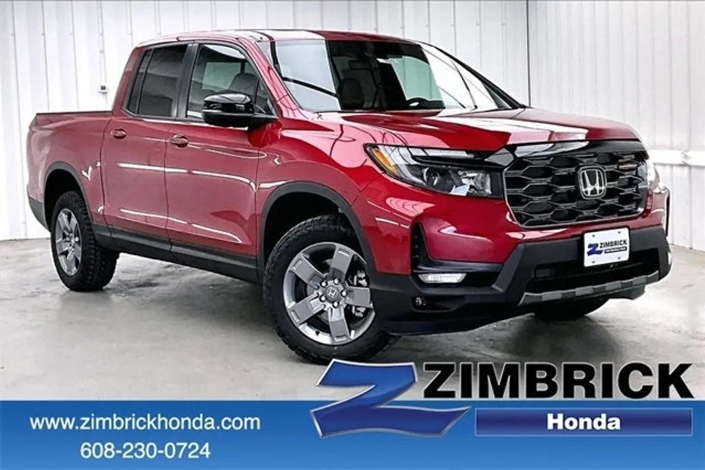 2025 Honda Ridgeline TrailSport photo 1