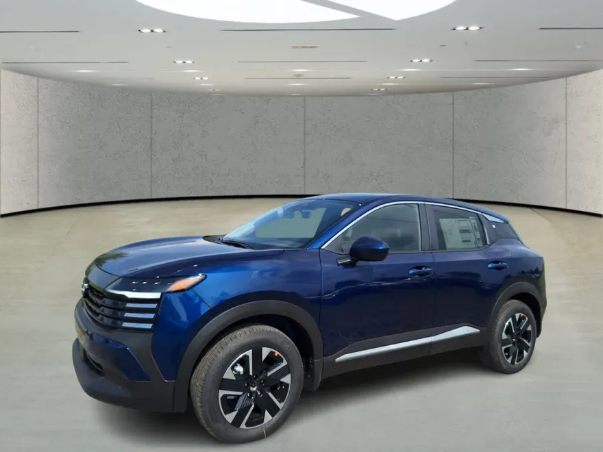 2025 Nissan Kicks SV photo 1